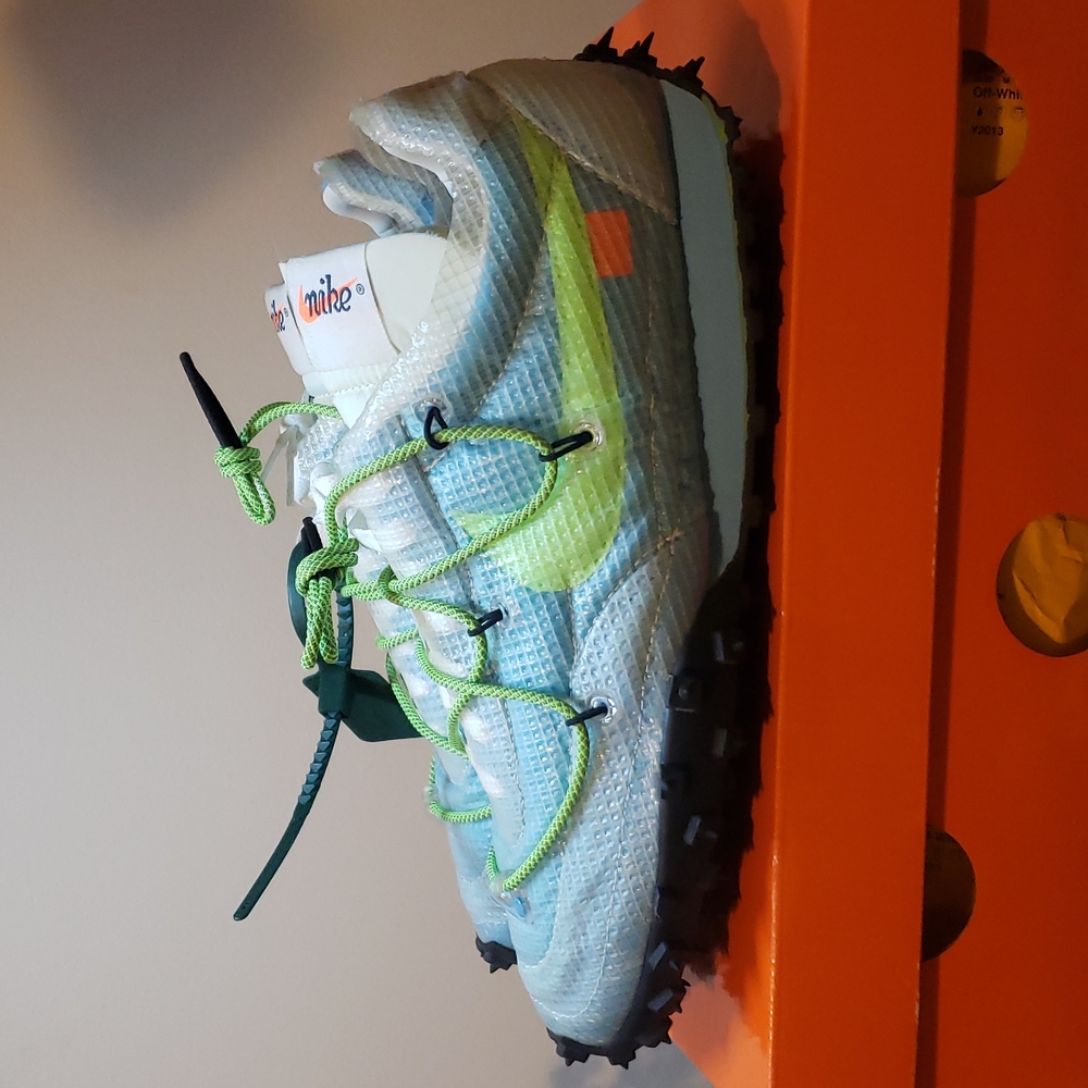 Waffle Racer/ Off White